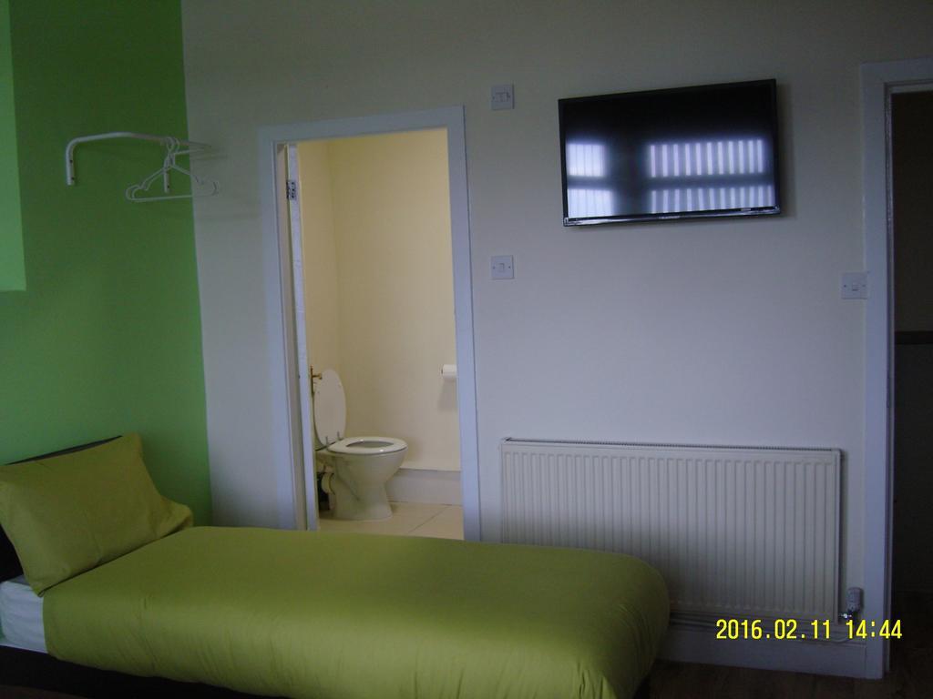 The Kop View Guest house 3*
